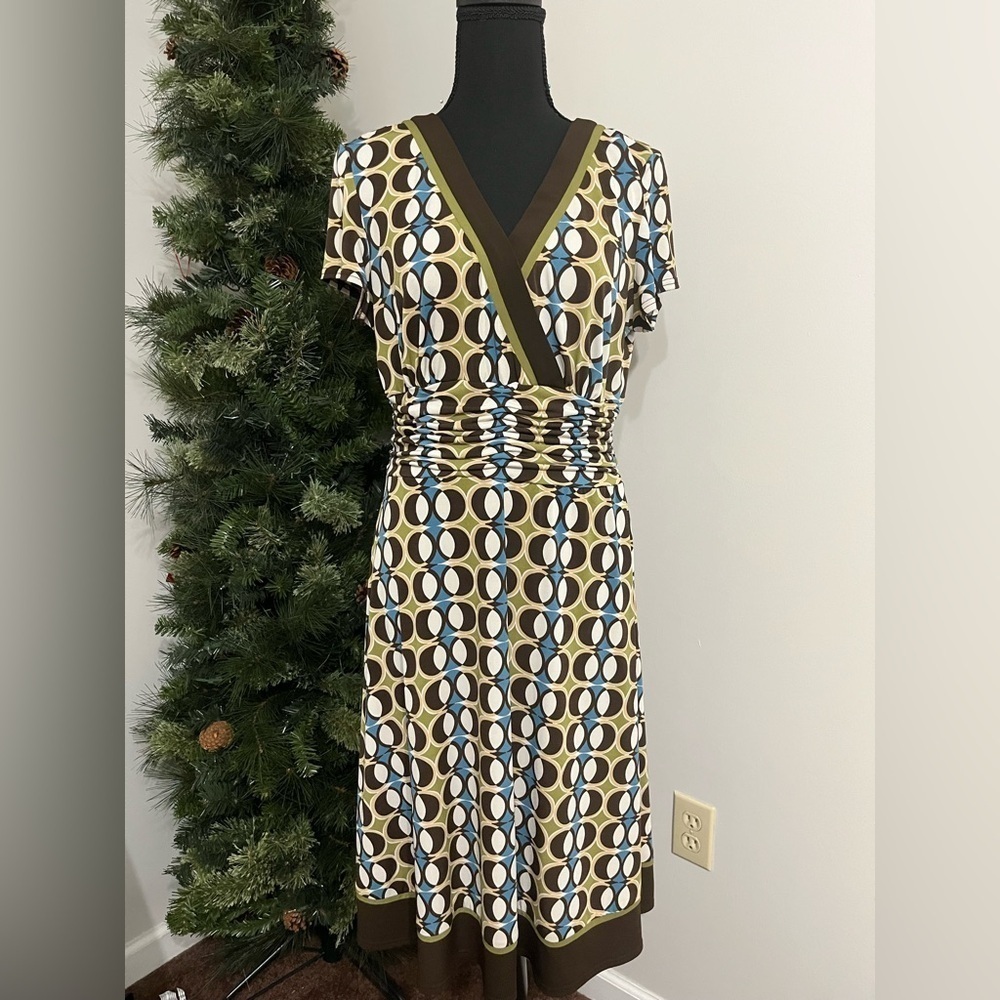 Studio I Brown and White Midi Dress with short Sleeves
